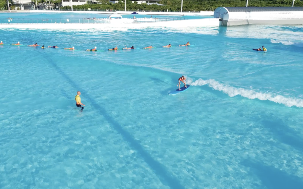 Surfland-Wavegarden-Bays